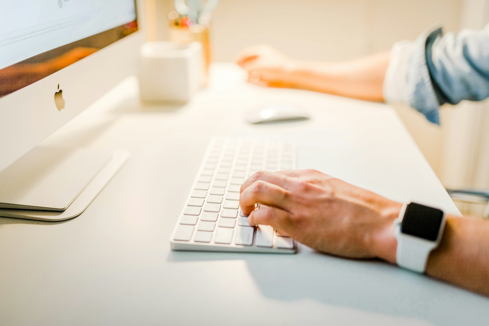 Explore how AI tools impact MBA admissions: benefits & challenges. Learn how technology shapes the future of business education.