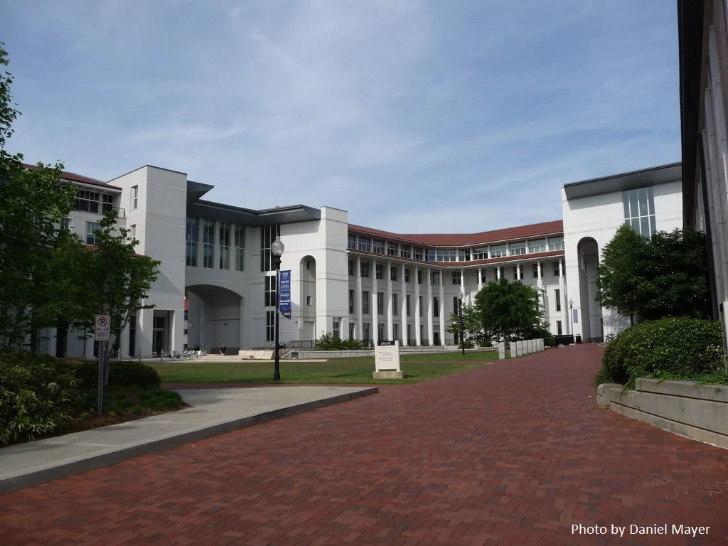 goizueta-business-school MBA Consultant